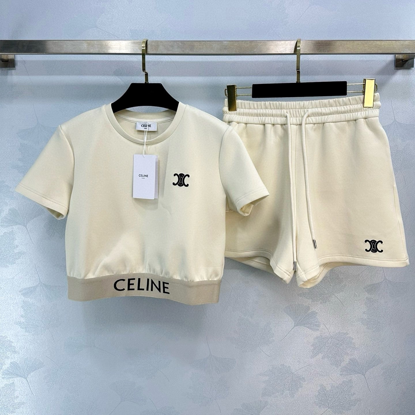 【Set】セットアップ　Tシャツ + パンツ　Ｗ11979